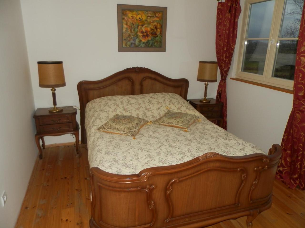 Dwor Strzyzew Bed and Breakfast Zelazowa Wola Εξωτερικό φωτογραφία